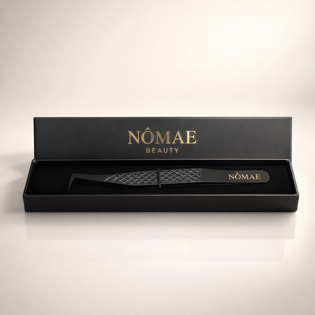 Pack Faux Cils Press-On Noir “Audace” + Pince Applicateur NÔMAE BEAUTY